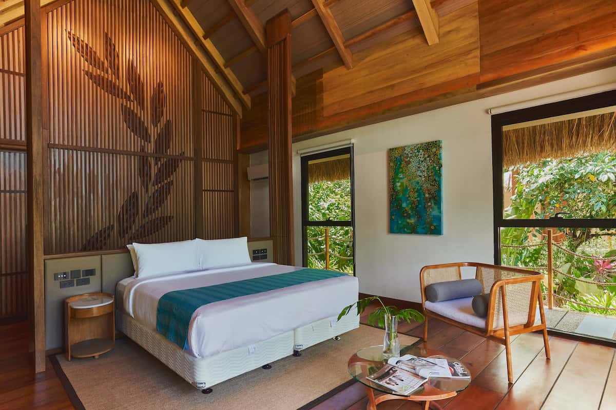 Maoni Seascape Villas Bedroom